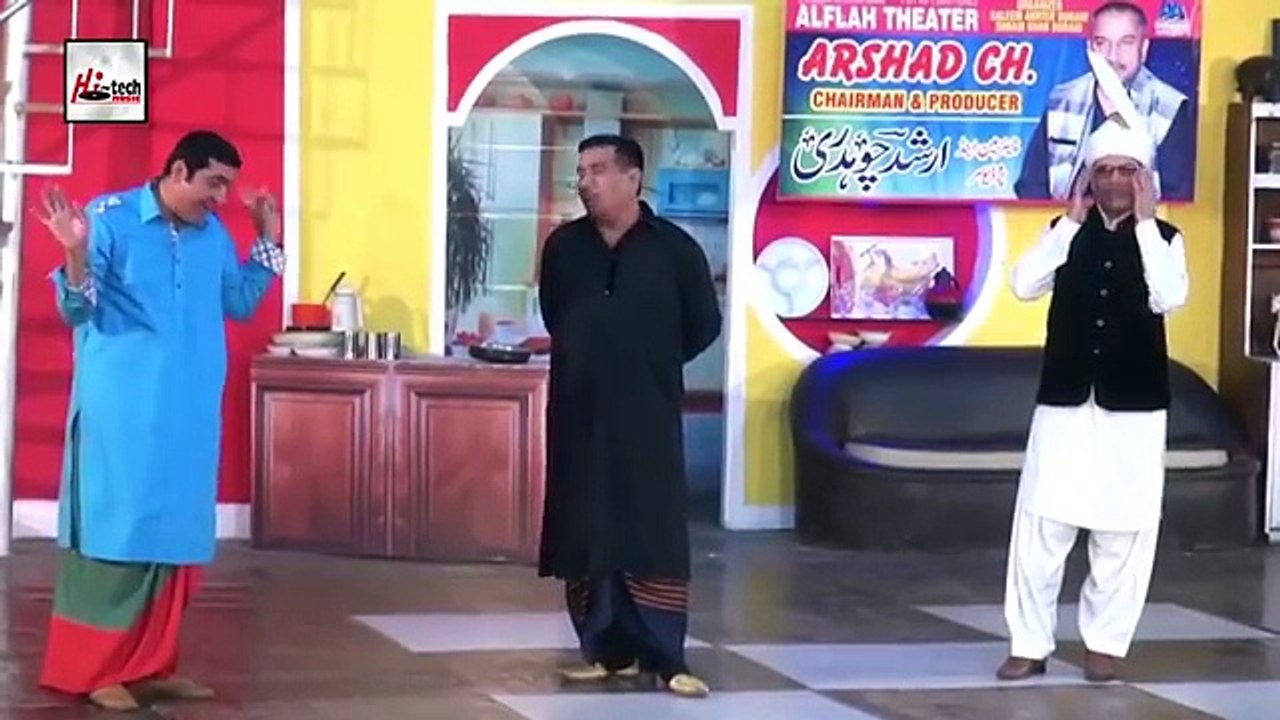 Pakistani Stage Dramas Jokes Of The Year Part 2 Video Dailymotion