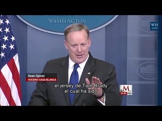 El Vocero de la Casa Blanca bromea con el asunto de la camiseta de Brady