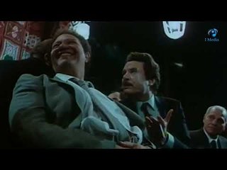 اشهر  مشهد فى تاريخ  البشريه انتا جاى تعزى ولا تهرج