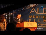 مهرجان الإسكندرية السينمائي | كلمة الإعلامى عمرو الليثى لحظة أستلامة جائزة والدة