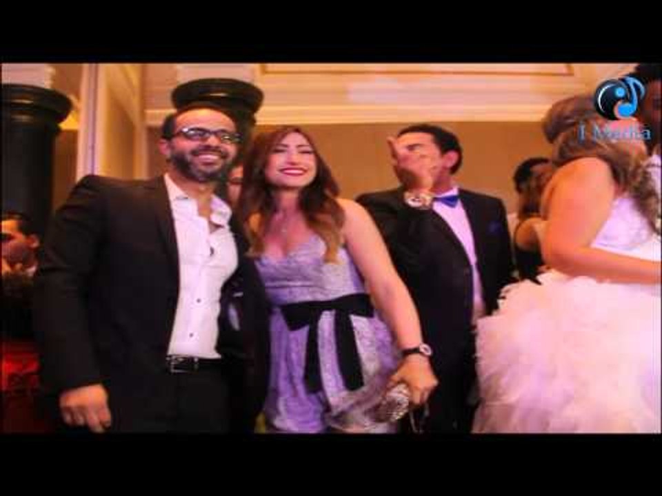 فرح مي كساب | ماهو سر "الوشوشة" بين بوسى أة يا دنيا و أحد الحاضرين فى فرح مي كساب !