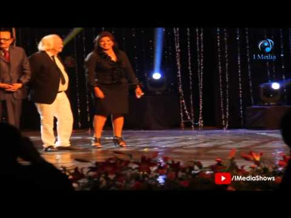مهرجان الإسكندرية السينمائي | موقف كوميدى بين الفنانة هالة صدقى والمخرج الفرنسي. لازم تتفرج !
