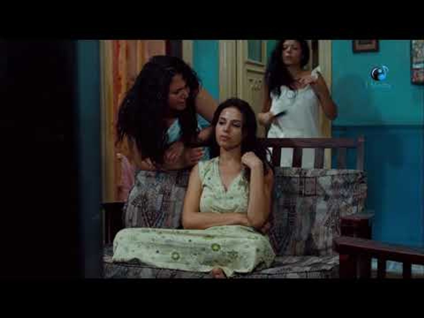 محمد رمضان يضحك على ثلاث شقيقات في فيديو ديلي موشن