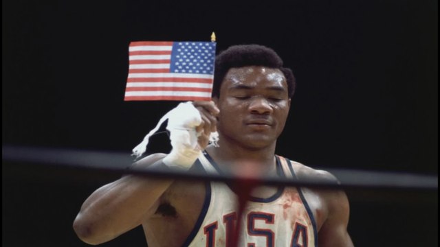 Foreman demuestra su amor por México y recuerda su medalla de oro de hace 50 años