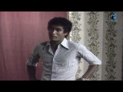 يمكن حد علق امك وهتسافر معاه