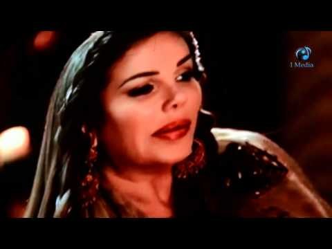 مهرجان القنوات الفضائية | لحظة أستلام الفنانة نيكول سابا جائزة عن مسلسل ألف ليلة وليلة