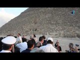 Yanni In Pyramids   ياني في الأهرامات   فضيحة فى الأهرامات خناقة بين الصحفيين وقوات الأمن
