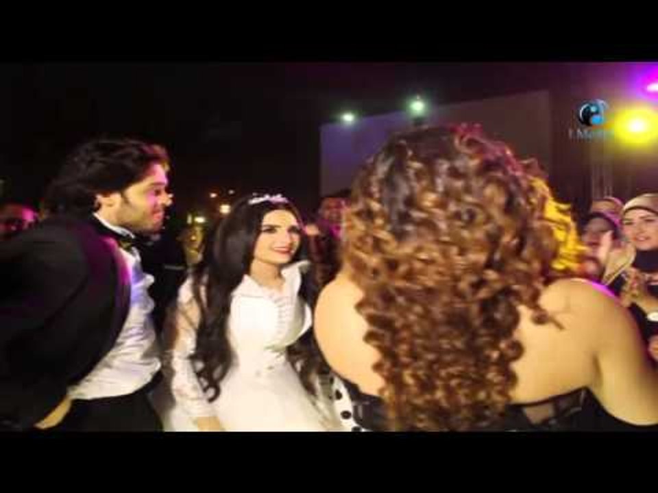 فرح ياسمين وعمر |   شاهد زغروتة ياسمين نيازى فى الفرح