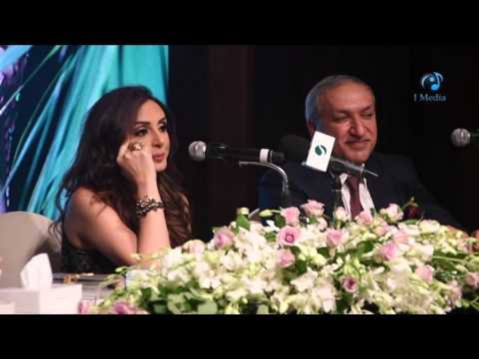 المؤتمر الصحفي للمطربة "أنغام" |   أنغام تطلب من الحاضرين الصمت لأنها لاتسمع الأسئلة !