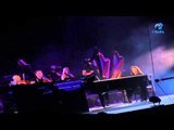 Yanni Concert In Egypt حفل الموسيقار ياني في مصر   شاهد أشارات ياني للفرقة الموسيقية بيدة!