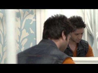 مسلسل غريب بين أهلة | نواف دخل اوضة نجمة وبيفتكر كل اللي كان بينهم