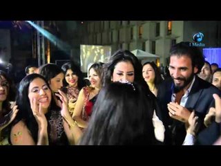 في اول ظهور لها بعد خطوبتها حنان مطاوع ترقص في فرح ياسمين جيلاني و عمر خورشيد