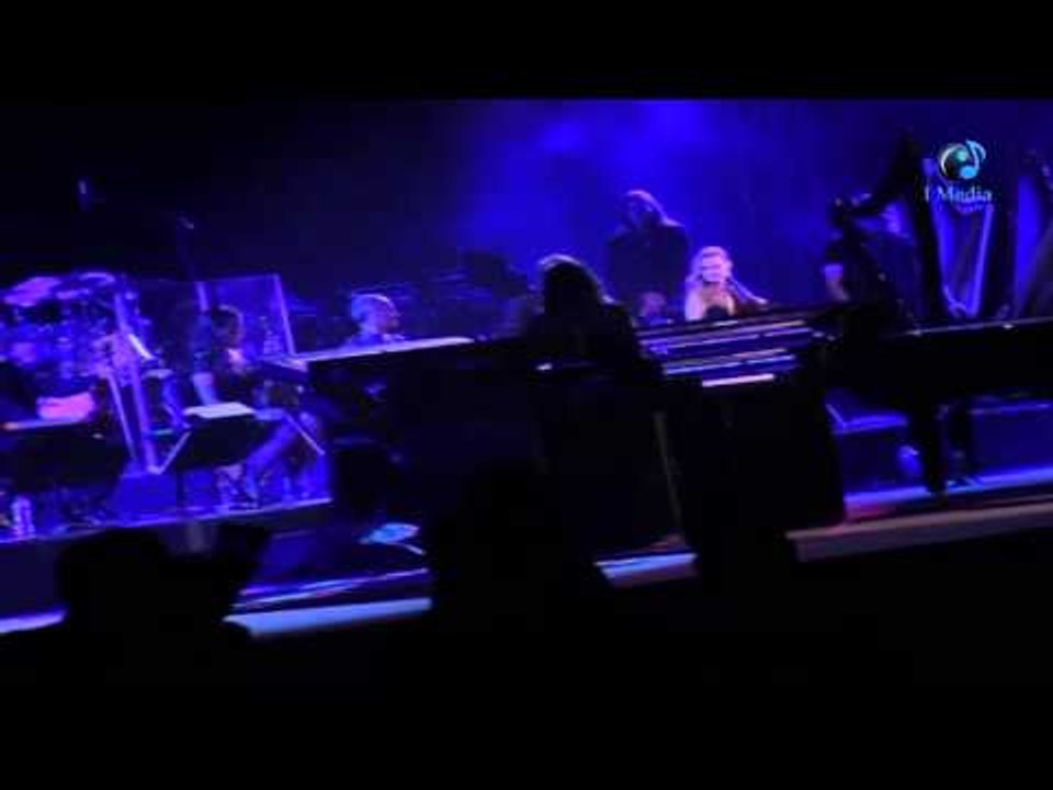 Yanni Concert In Egypt حفل الموسيقار ياني في مصر   عزف منفرد للتشلوا لازم تسمعة