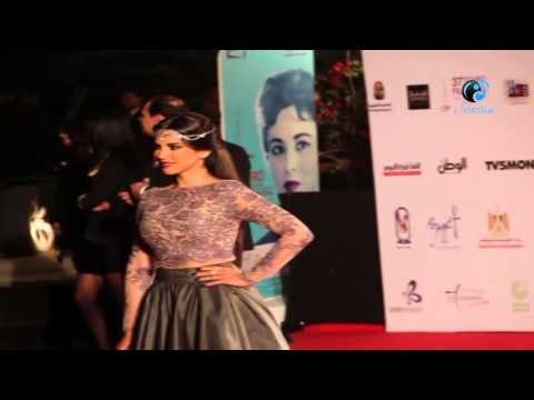 أفتتاح مهرجان مهرجان القاهرة السينمائى الدورة 37 | شاهد إطلالة رائعة للفنانة درة