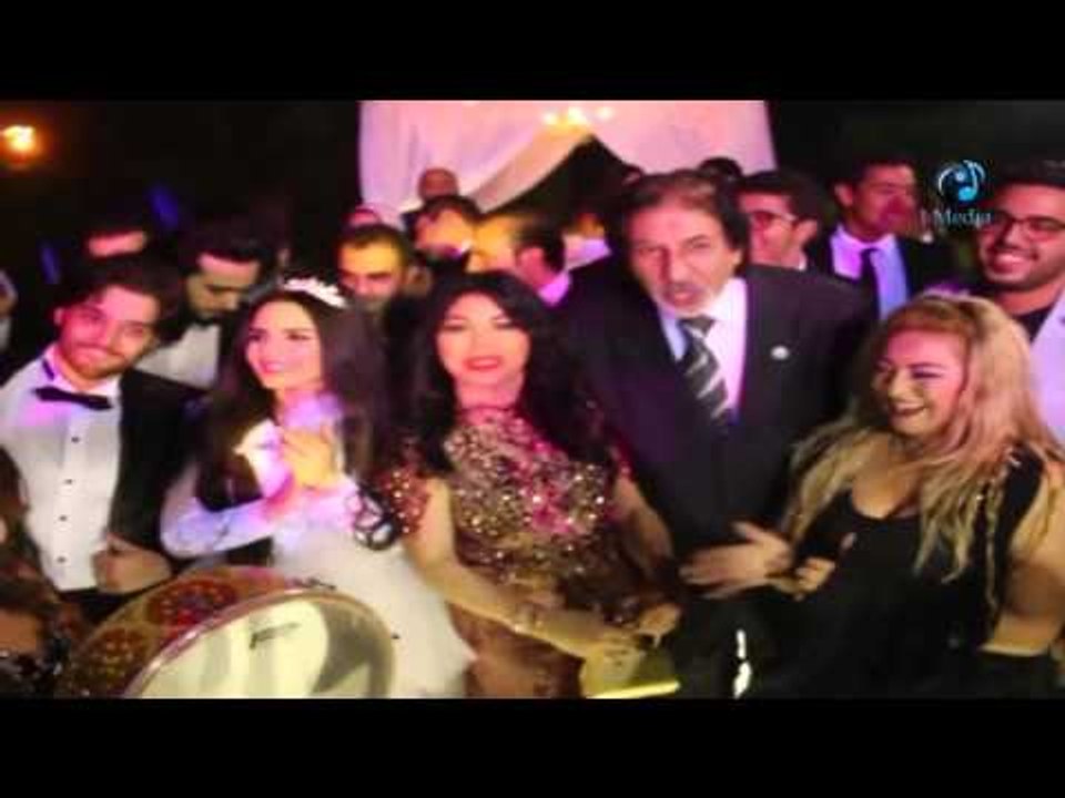 فرح ياسمين وعمر |  شاهد غادة  أبراهيم بفستان شيك فى الفرح