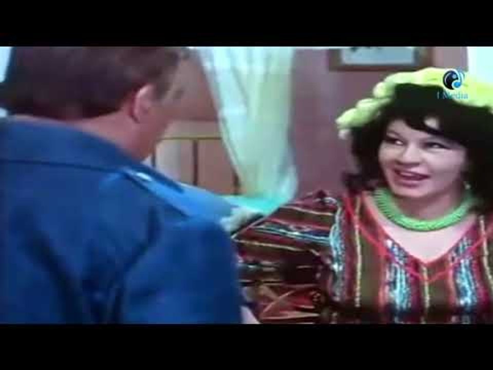 هاقتلك يا فاجرة وهاشرب  من دمك
