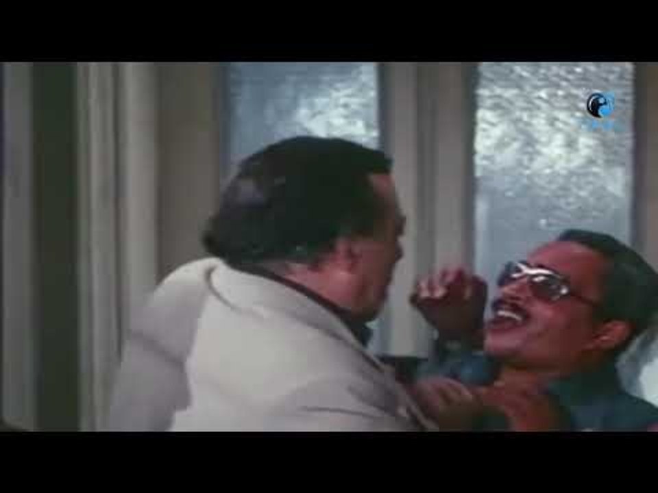 العروسه استنت العريس لقته داخل عليسها بعروسه