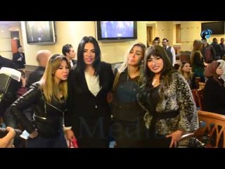 حفل عقد قران الفنانه إيناس النجار | شوف البنت اللى على الشمال "اجمد بوز بطة ممكن تشوفة" !