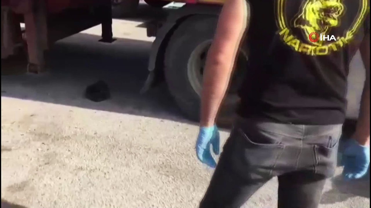 Tırın malzeme bölümünde 100 kilo eroin bulundu