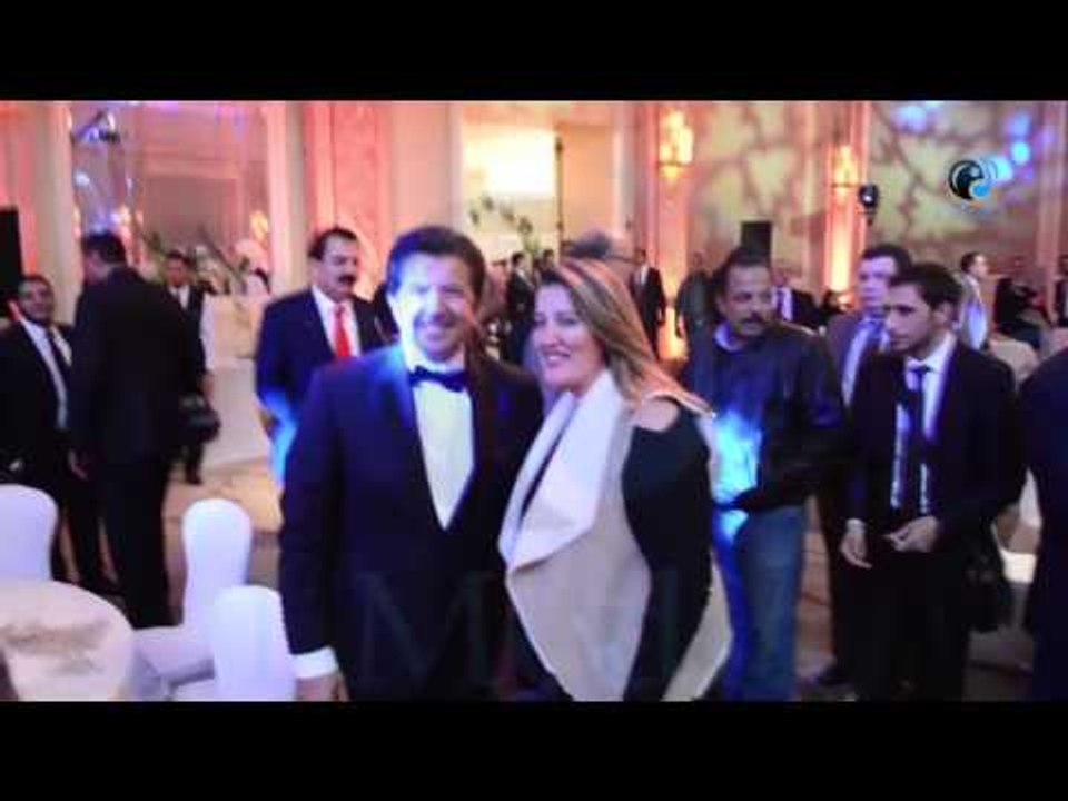 حفل الرواد | وليد توفيق وصور مع المعجبات فى الحفل