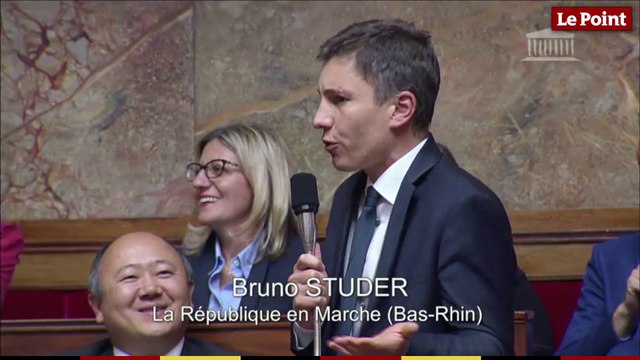 Le député Bruno Studer force son accent alsacien pour dénoncer la glottophobie
