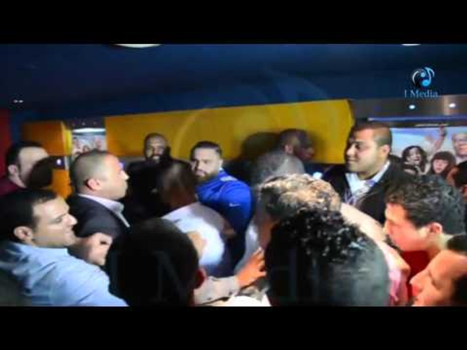 العرض الخاص لفيلم حسن وبقلظ |  شاهد أشرف عبد الباقي وخناقة مع الأمن عشان يدخل حد العرض!