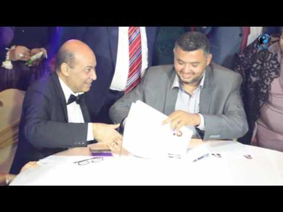 فرح طارق الشناوي | شاهد لحظة كتب الكتاب مع المأذون - شاهد الفرحة على وجة طارق الشناوي
