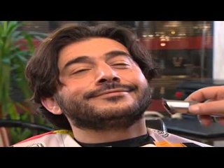 مسلسل حكايا | حلاق في زمن غير الزمن