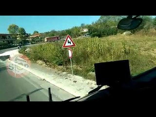 Stop - Fier Në vend të shpejtësisë, njoftime vdekjesh