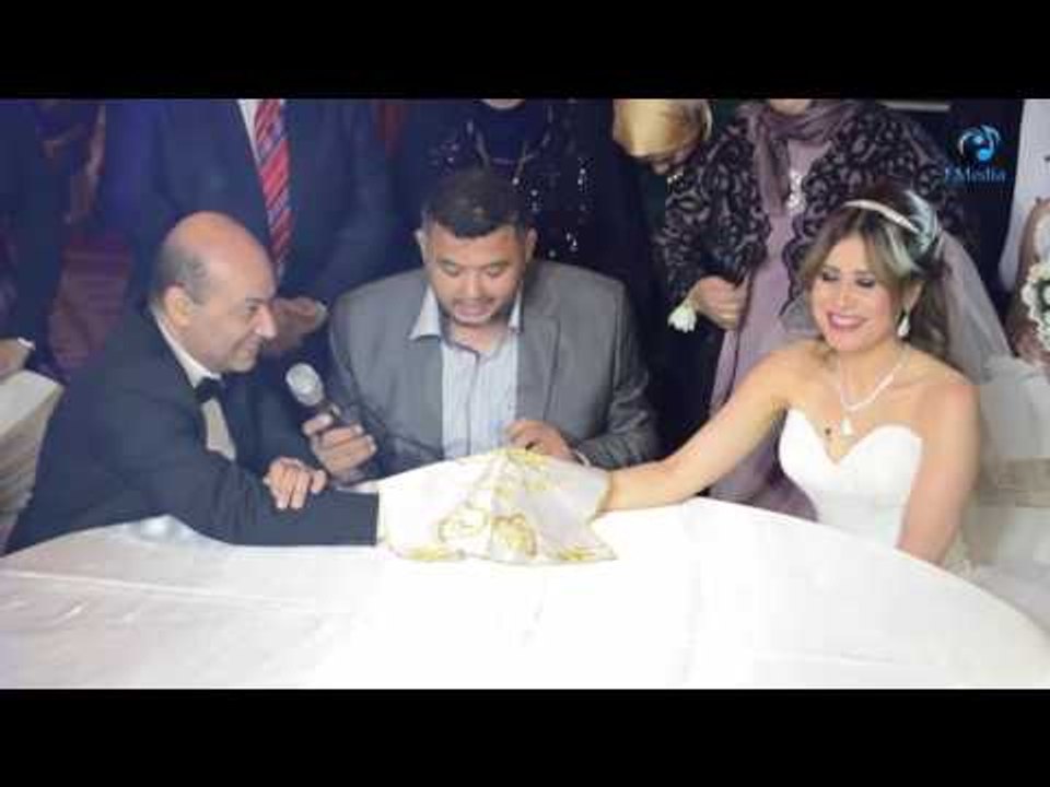 فرح طارق الشناوي |  زوجة طارق الشناوي: زوجتك نفسي على كتاب الله وسنة رسولة.