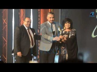 مهرجان القنوات الفضائية |  شاهد ماذا فعلت إسعاد يونس عن صعودها المسرح!!