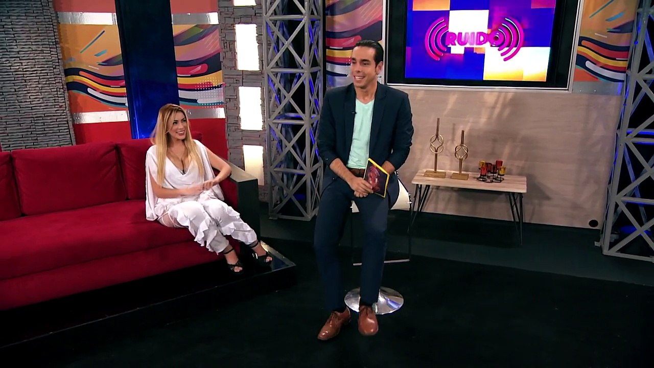 Sharon la hechicera - capítulo 50 - El amor entre Mendoza y Pilar