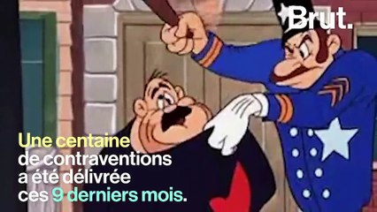 En Sardaigne, les piétons scotchés à leur téléphone sont verbalisés