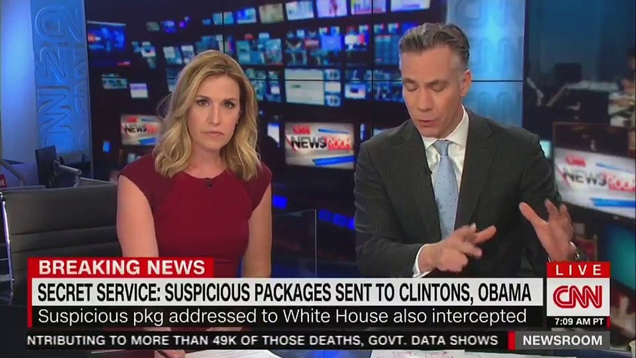 CNN'deki panik anı canlı yayına böyle yansıdı