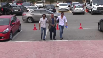 Hediyelik Eşya Mağazasında Uyuşturucu Ticareti