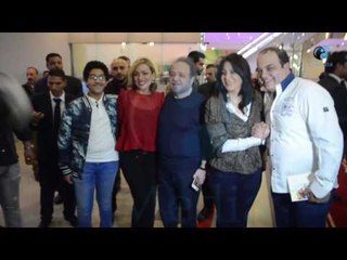 عرض خاص فيلم على وضعك | حضوروفاء عامر وابنها