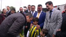 Fenerbahçe, Brüksel'de çiçeklerle karşılandı