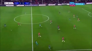 Hirving Lozano funny lob goal - PSV 1-0 Tottenham