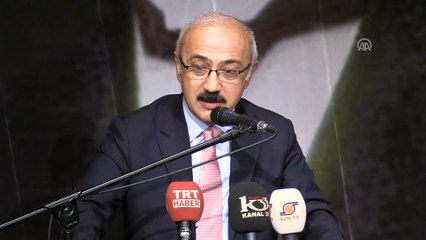 Elvan: 'Akdeniz sahil yolu tamamlanmak üzere' - MERSİN