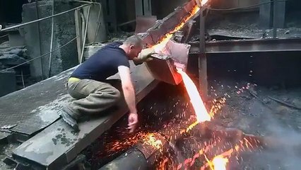 Amazing! Look What This Man Does!