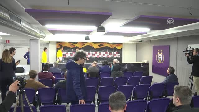 Fenerbahçe-Anderlecht Maçına Doğru - Phillip Cocu (1) - Brüksel