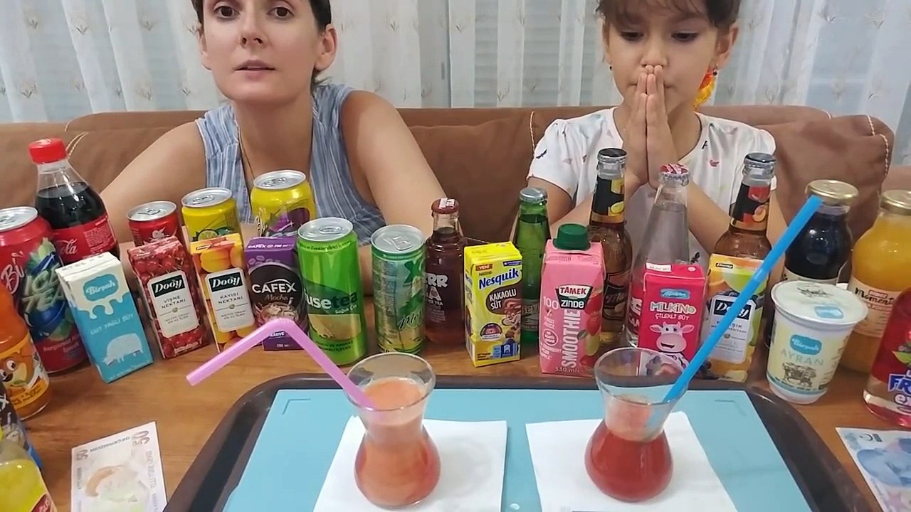 İÇECEK CHALLENGE. HERŞEYİ BİRBİRİNE KARIŞTIRDIK. MİDESİ KALDIRAN KAZANIR