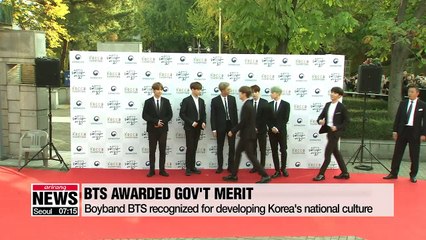 Скачать видео: Boyband BTS recognized for developing Korea's national culture