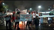 Familiares de Ruhan Machado protestam na noite desta quarta