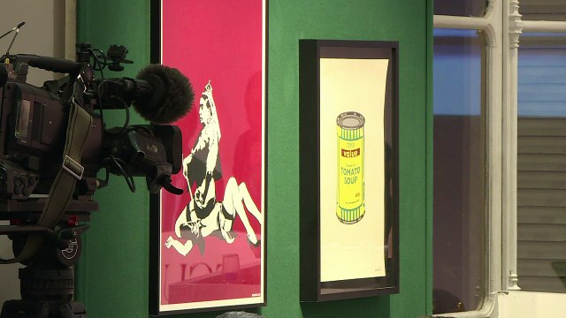 Banksy works auctioned in Paris without self-destructing