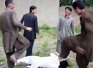 Very funny act of Pathan during scene of Film shooting