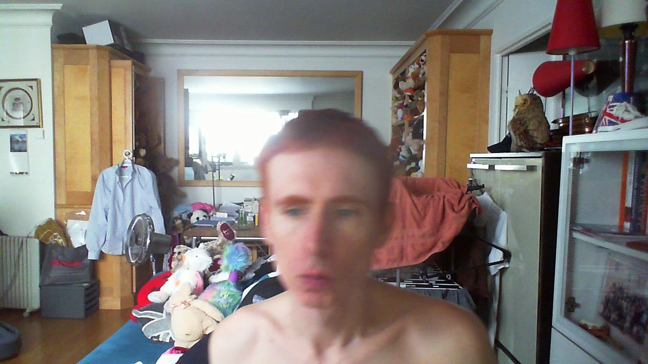 Wiwi égratigne "à bout portant" de Bibi Flash