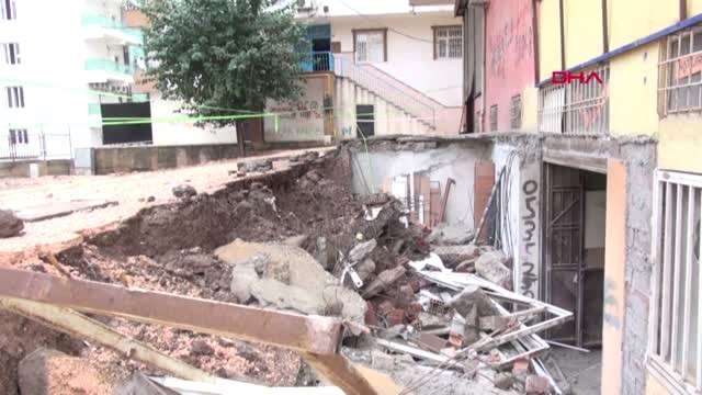 Diyarbakır Kadınların Düştüğü Yerden Görüntü ve Anons