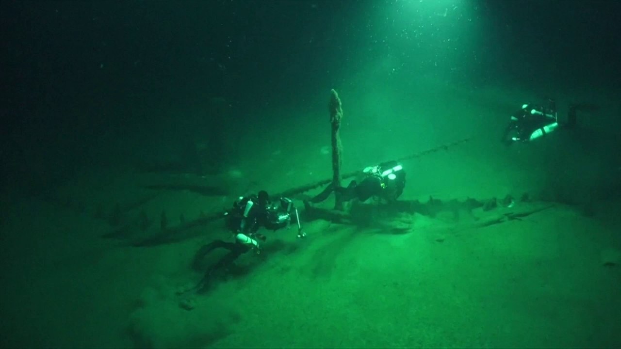 La plus vieille épave "intacte" au monde, a été découverte au fond de la mer Noire