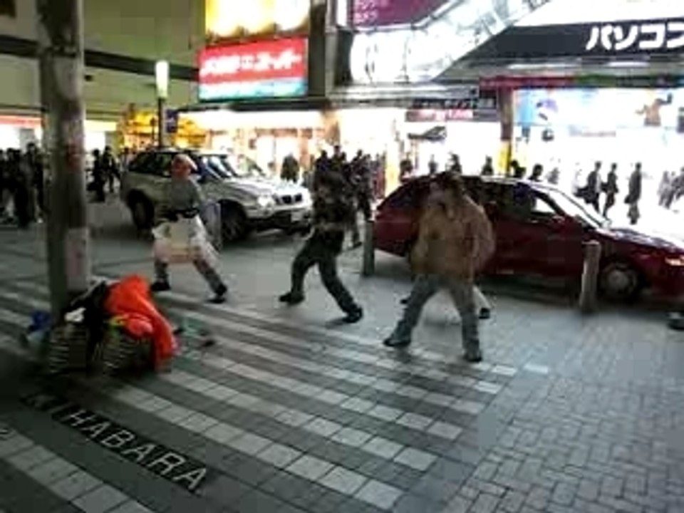 awesome japanese street dancers